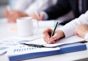 資本市場(chǎng)動(dòng)態(tài) 業(yè)務(wù)澄清、舉牌事件與監(jiān)管問(wèn)詢并存